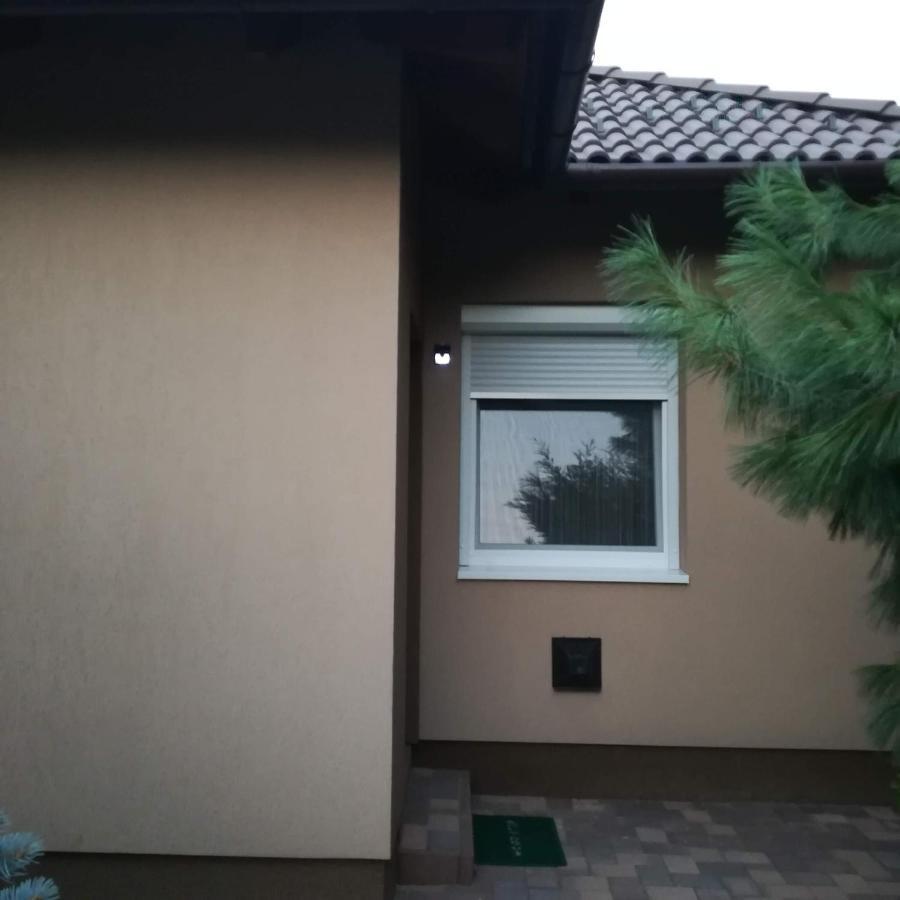 Golden Apartman Орошхаза Экстерьер фото