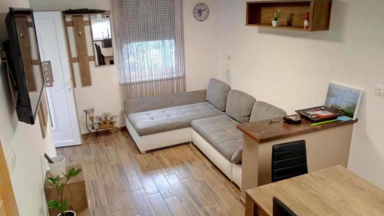 Golden Apartman Орошхаза Экстерьер фото