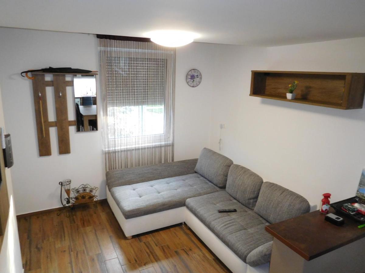 Golden Apartman Орошхаза Экстерьер фото